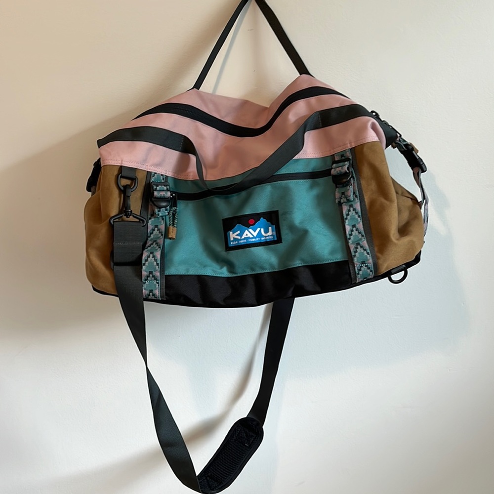 Kavu duffel bag- brand new